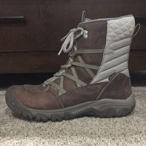 WOMEN'S KEEN HOODOO III LACE UP BOOTS
